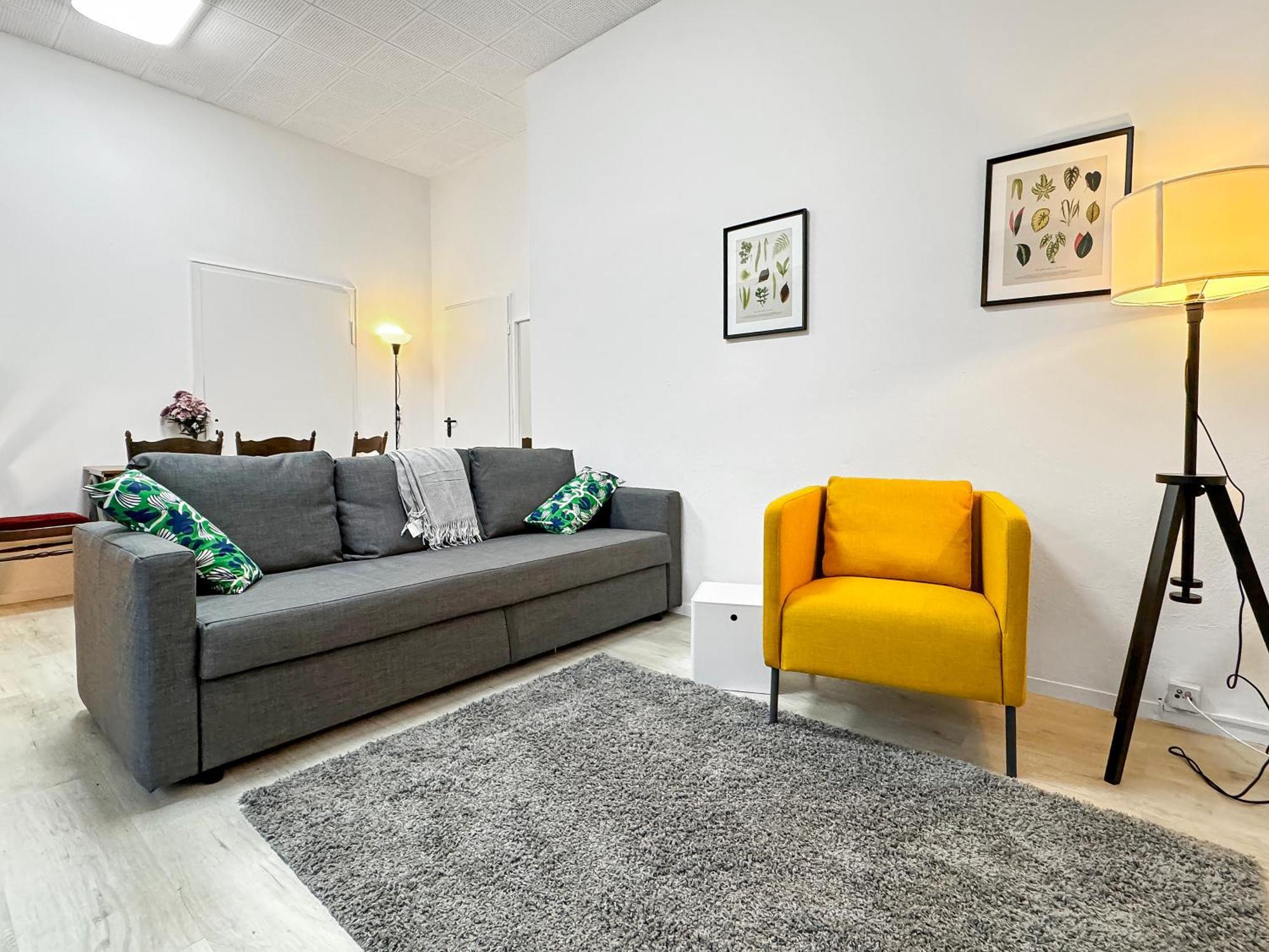 2 Zimmer Apartment Fuer 6 P, 15 Min Zum Flughafen Esslingen am Neckar Luaran gambar